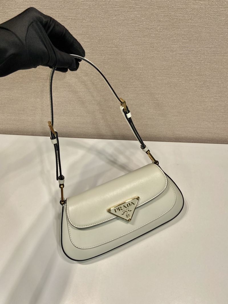 Pra*a hobo bags